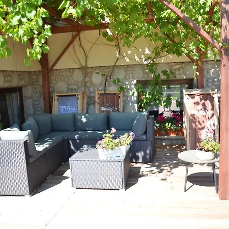 Maciejka Farm stay *
